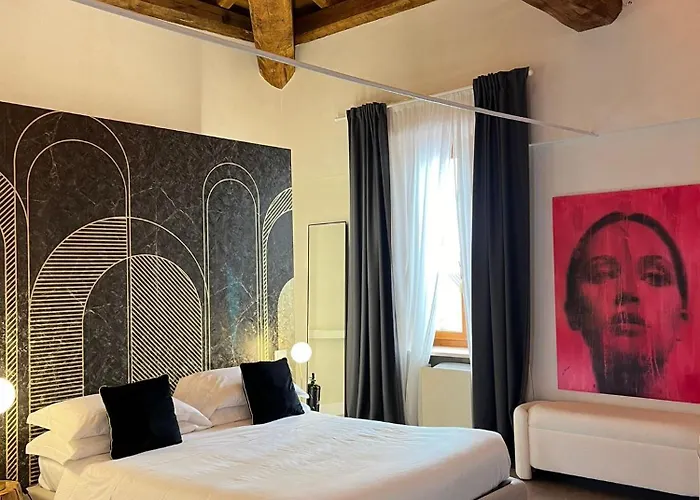Ginevra Boutique Rooms - Palazzo Leosini - Residenze D\'Epoca