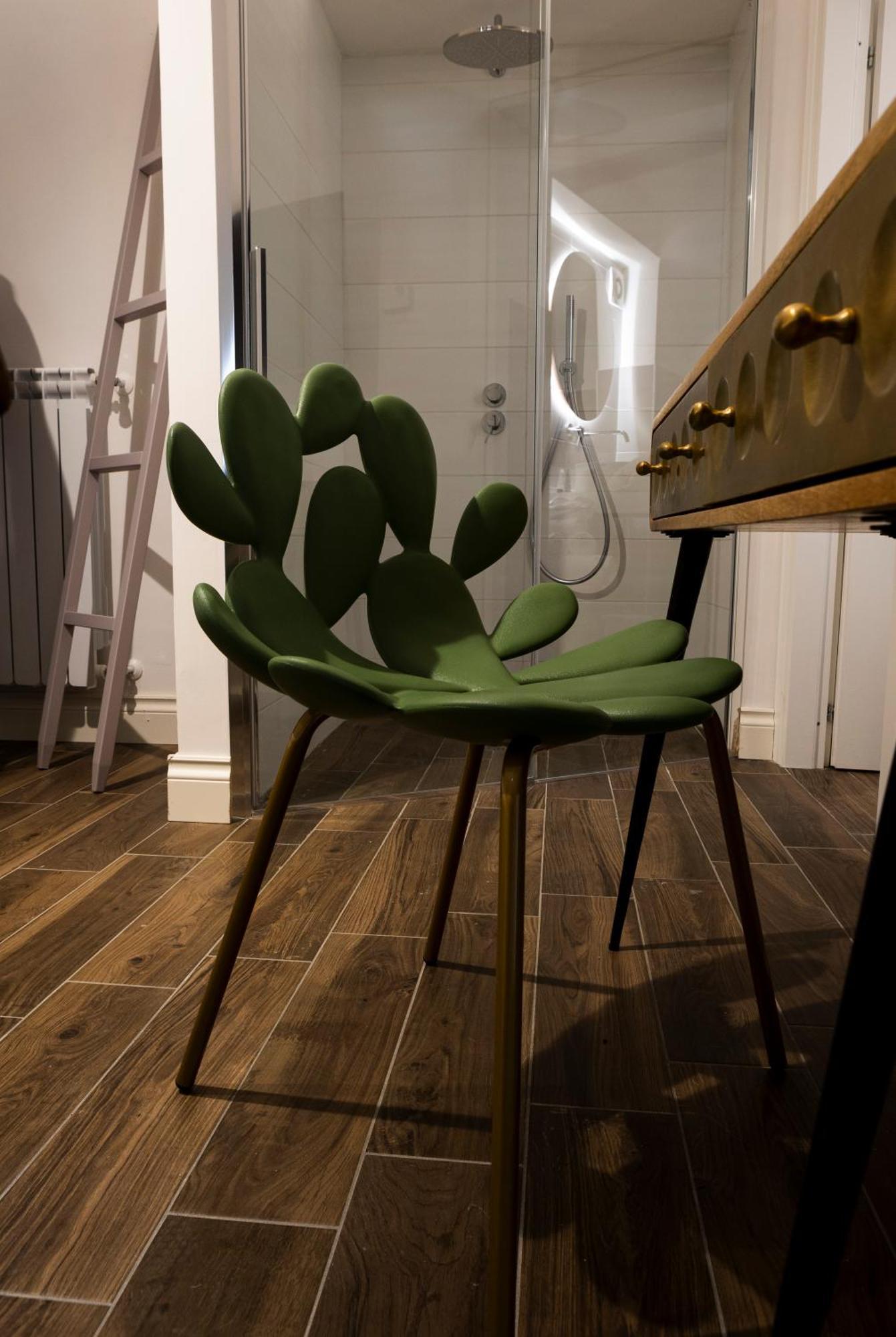 Ginevra Boutique - Palazzo Leosini - Residenze D'epoca Frühstückspension LʼAquila