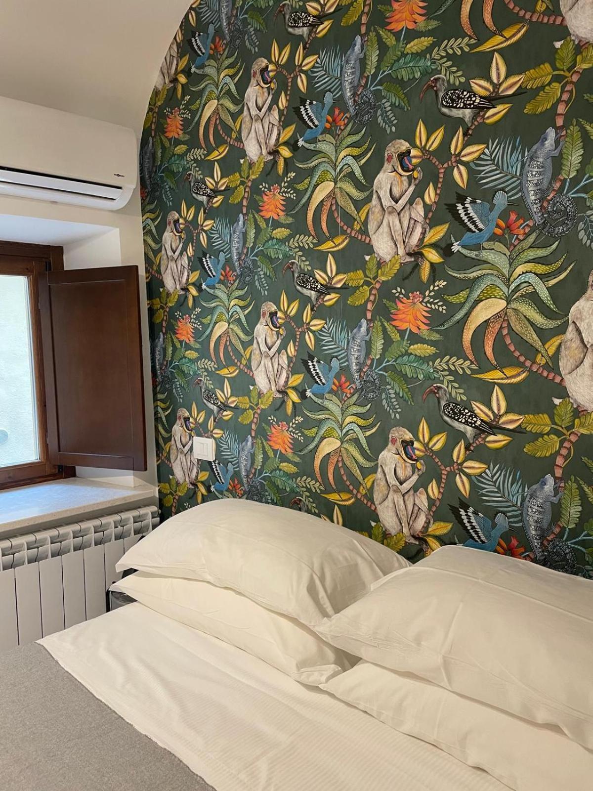 Ginevra Boutique - Palazzo Leosini - Residenze D'epoca * LʼAquila