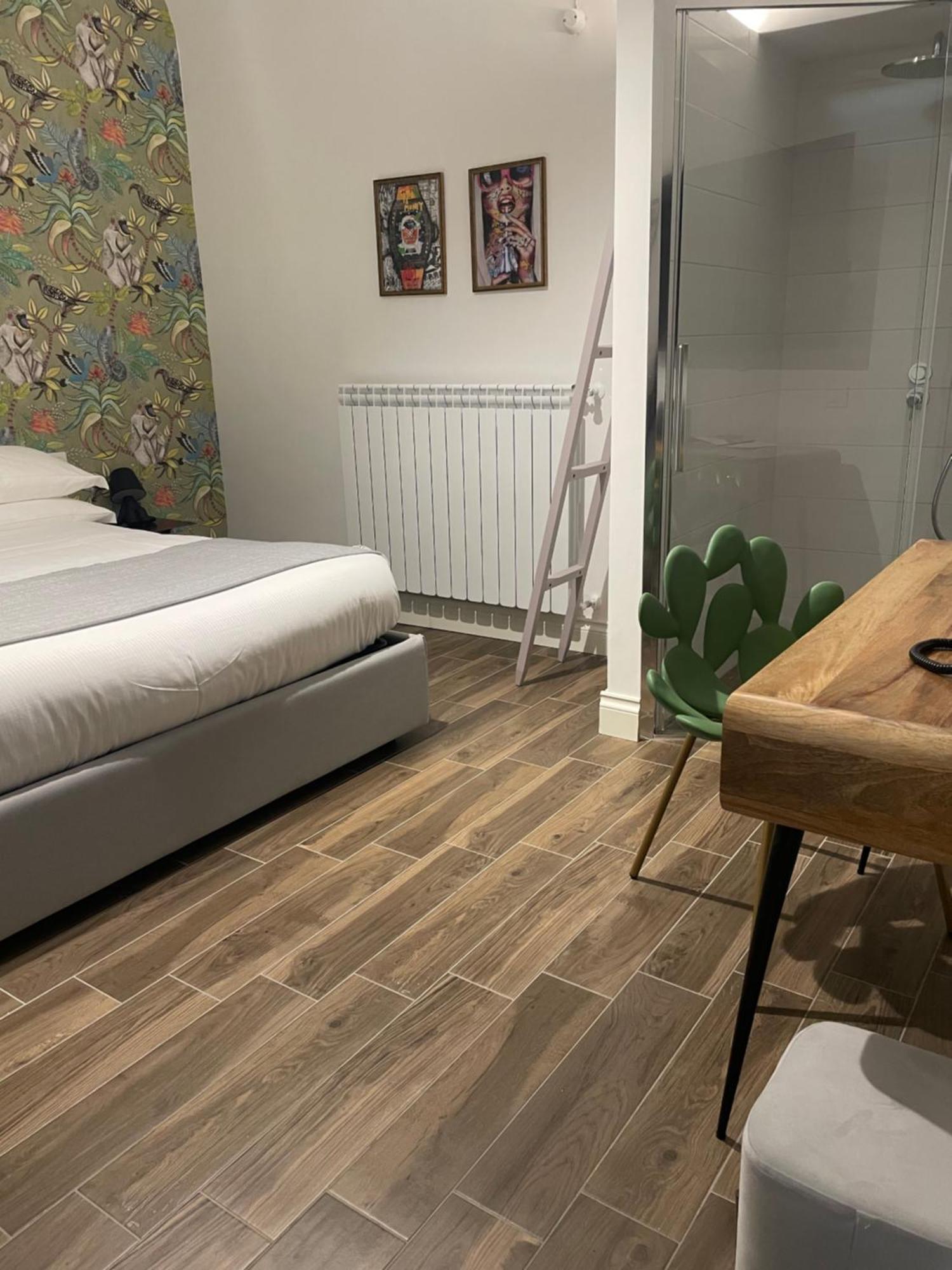 Ginevra Boutique - Palazzo Leosini - Residenze D'epoca * LʼAquila