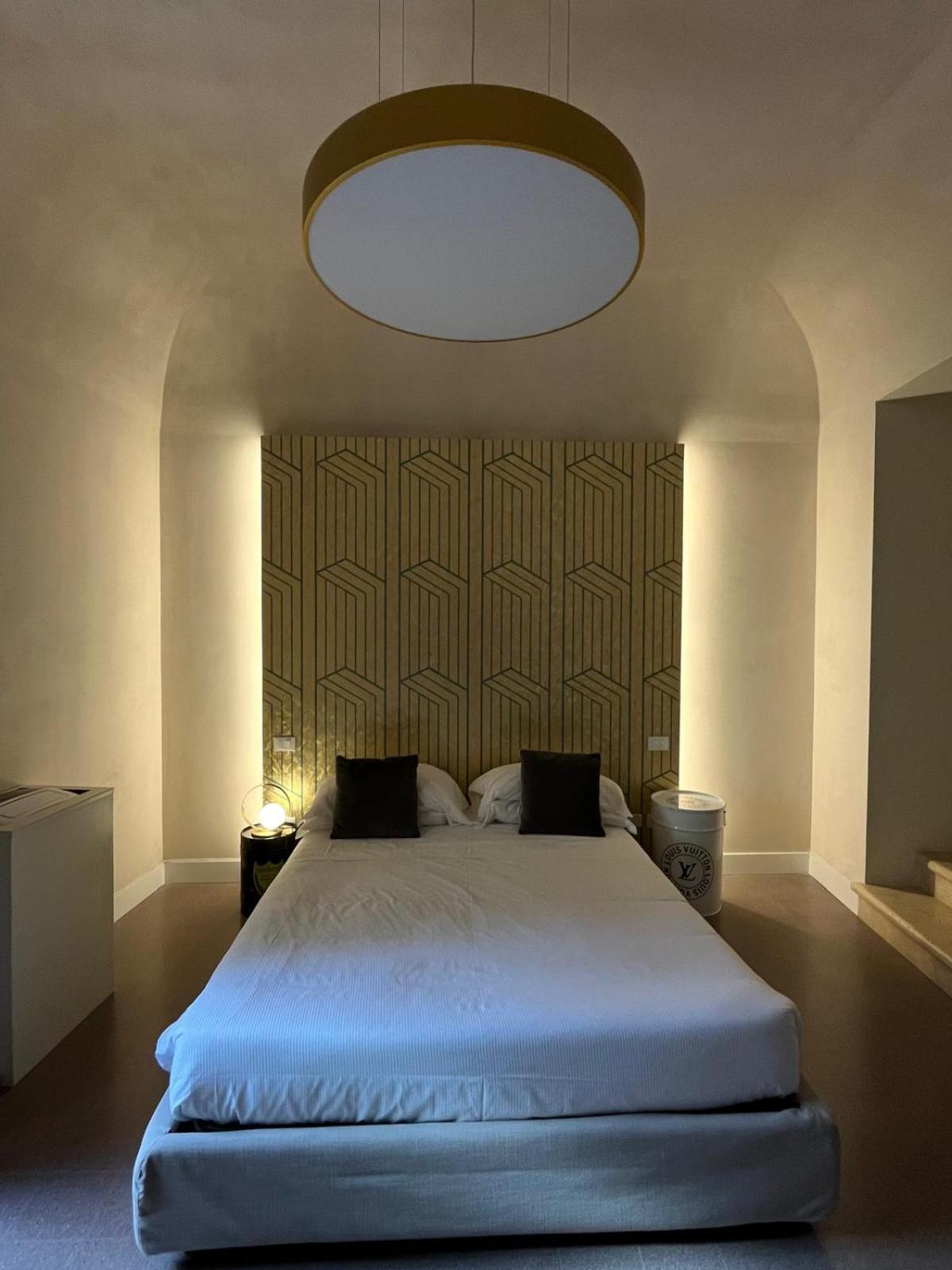 Frühstückspension Ginevra Boutique - Palazzo Leosini - Residenze D'epoca LʼAquila
