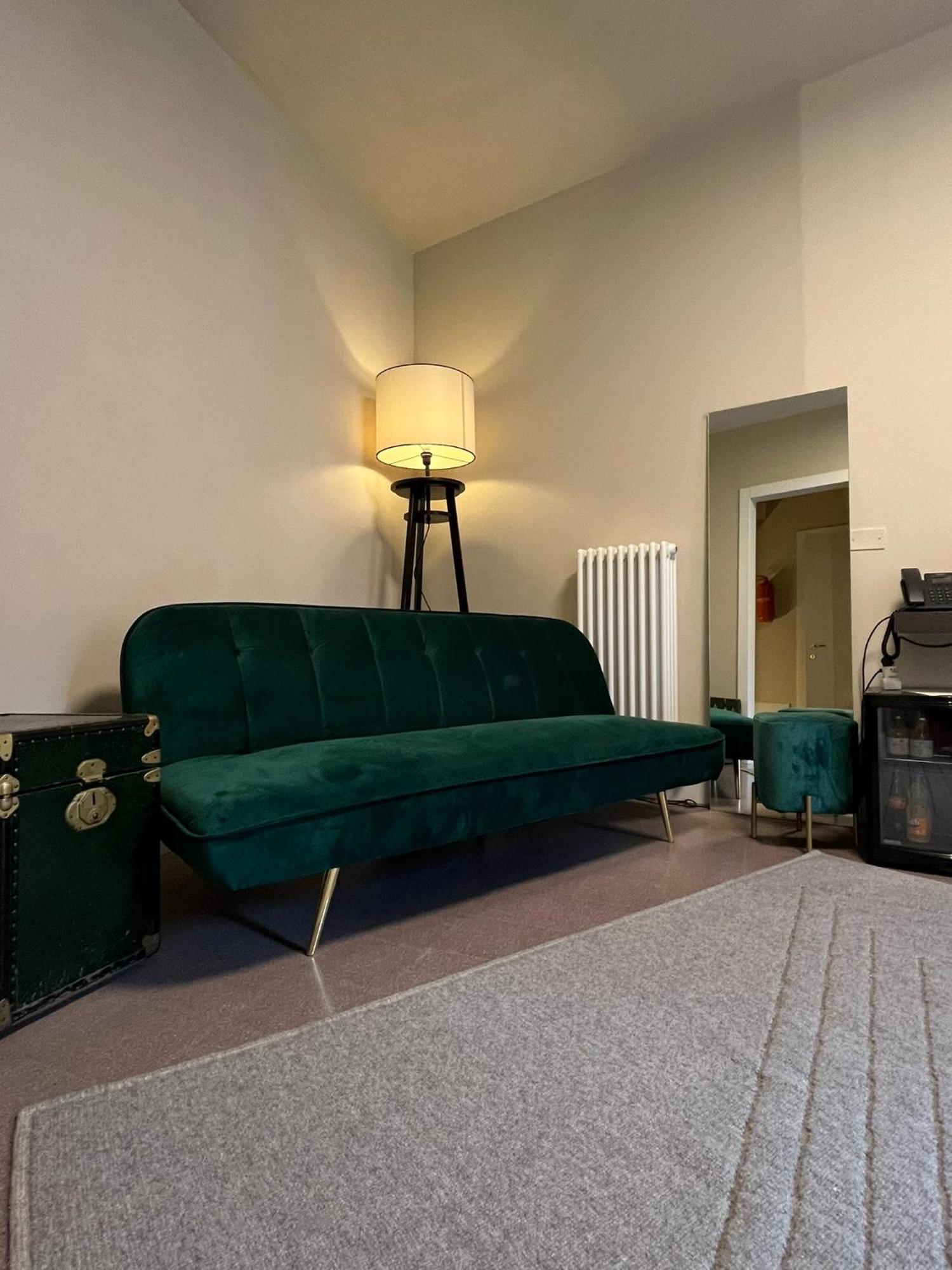 Ginevra Boutique - Palazzo Leosini - Residenze D'epoca * LʼAquila