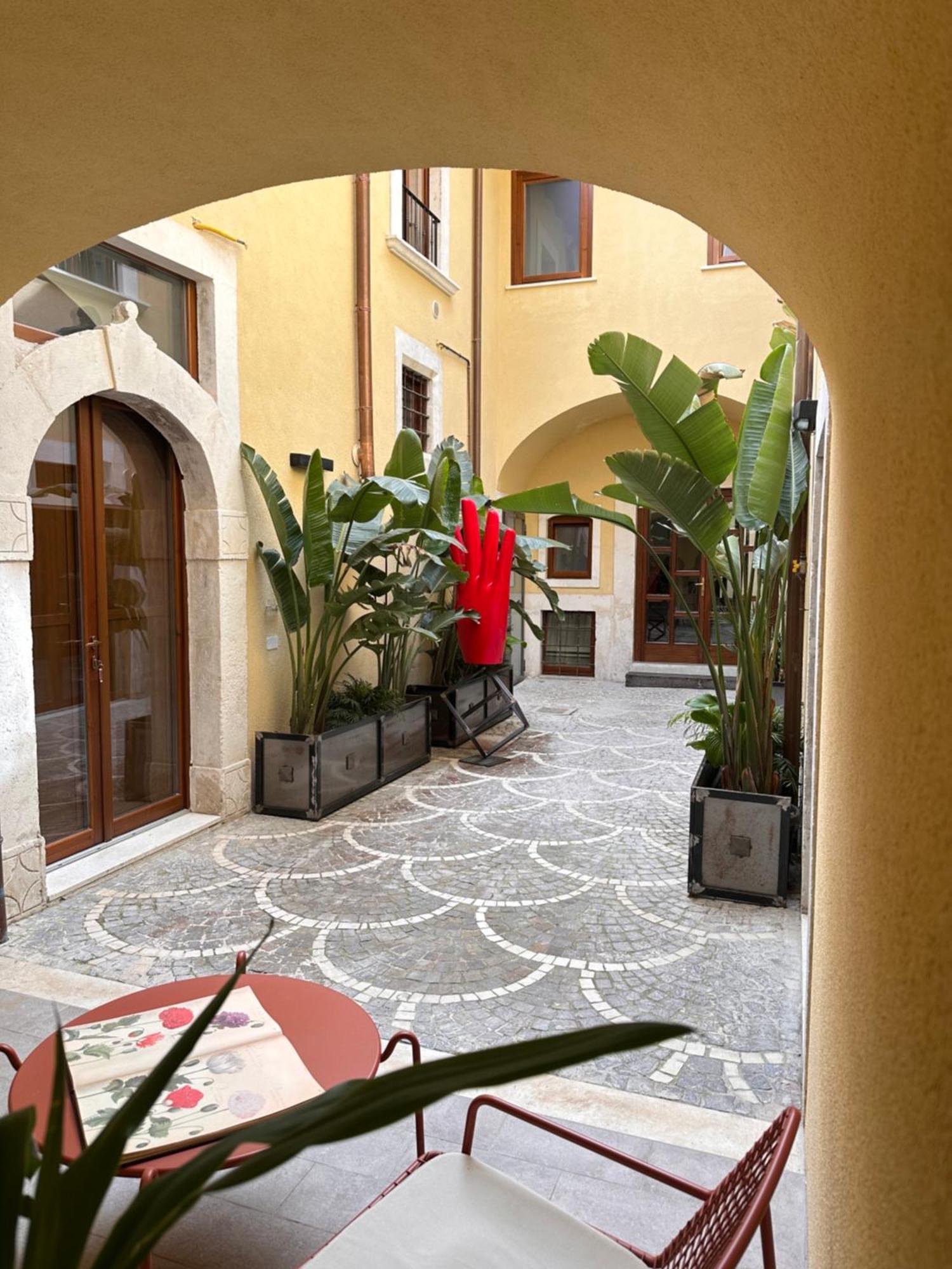 Frühstückspension Ginevra Boutique - Palazzo Leosini - Residenze D'epoca LʼAquila