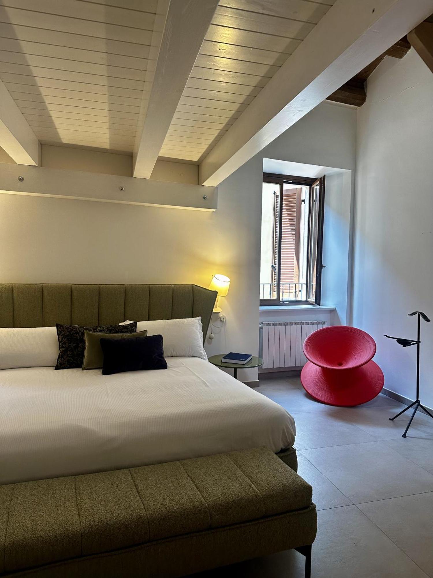 Ginevra Boutique - Palazzo Leosini - Residenze D'epoca * LʼAquila