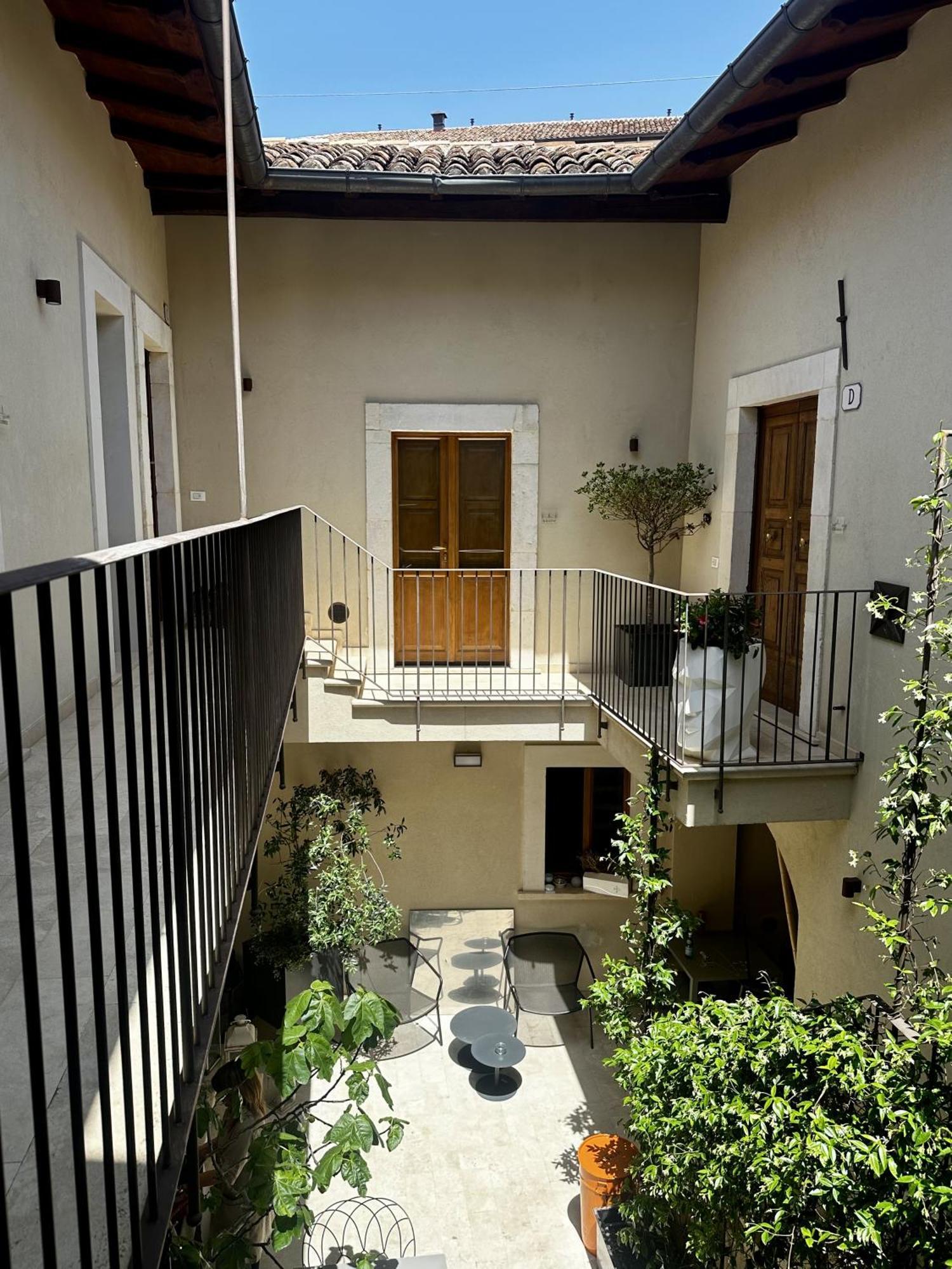 Ginevra Boutique - Palazzo Leosini - Residenze D'epoca Bed & Breakfast